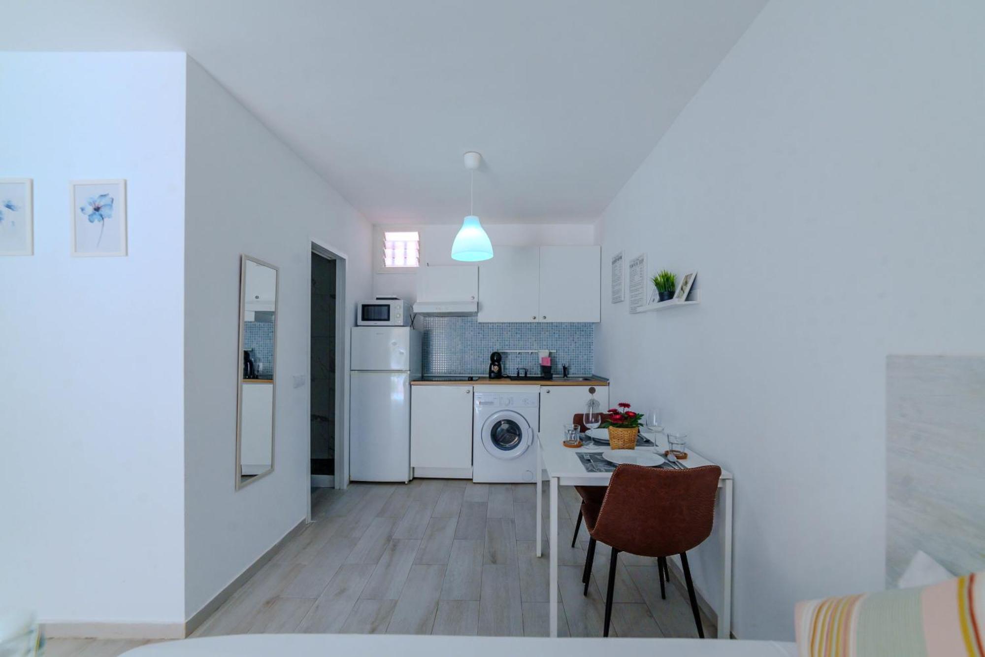 Comodo Y Acogedor Estudio En Tenerife Sur Арона Екстериор снимка