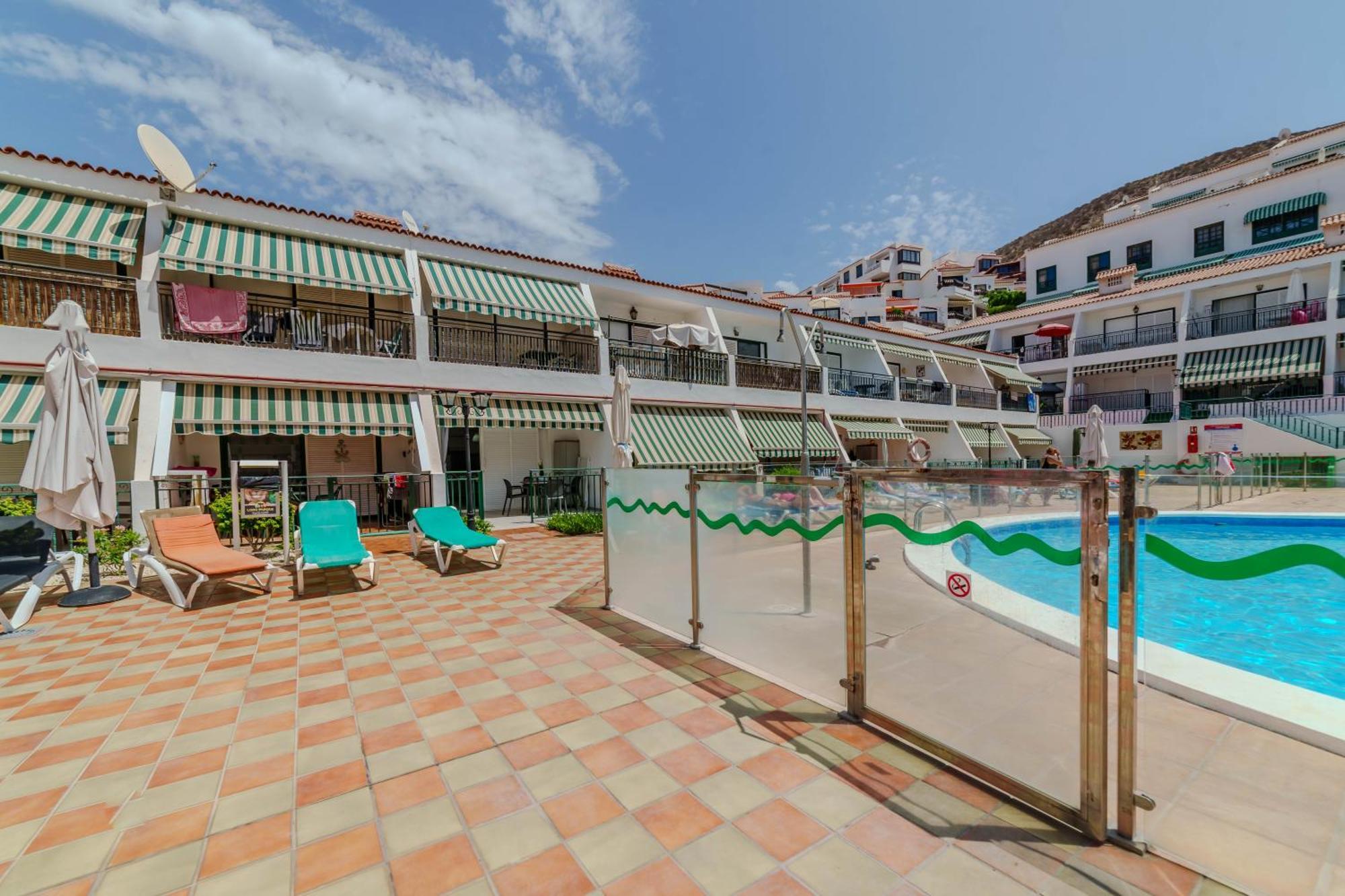 Comodo Y Acogedor Estudio En Tenerife Sur Арона Екстериор снимка